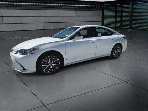 2025 Lexus ES 350 Base