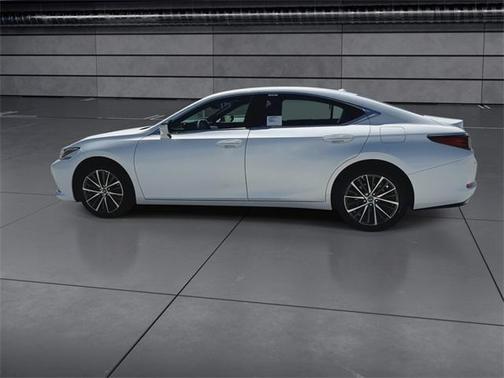 2025 Lexus ES 350 Base