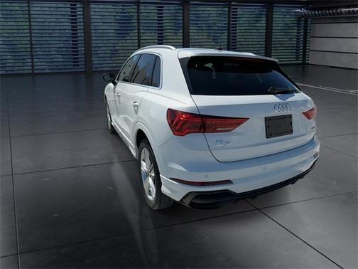 2022 Audi Q3 45 S line Premium Plus