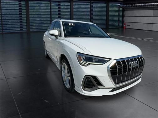2022 Audi Q3 45 S line Premium Plus