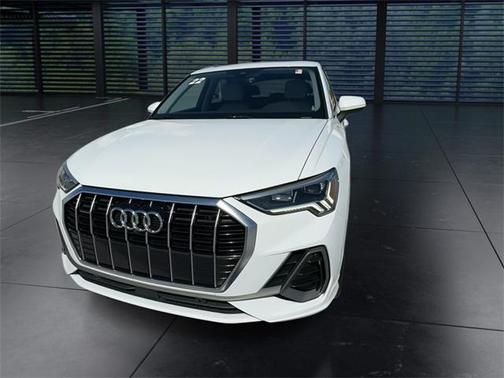 2022 Audi Q3 45 S line Premium Plus