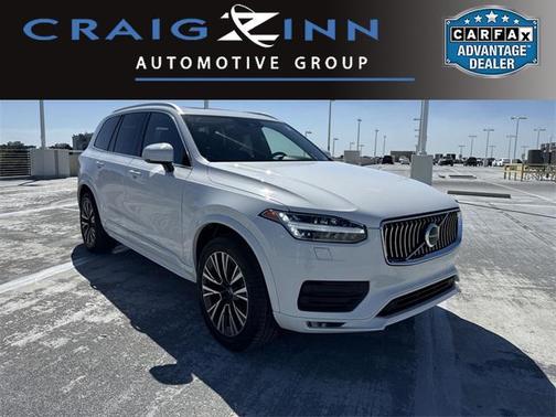 2021 Volvo XC90 T5 Momentum
