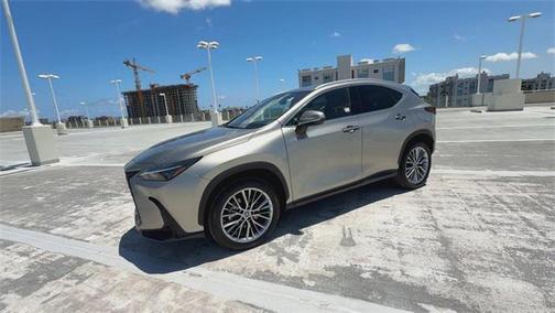 2022 Lexus NX 350h Premium