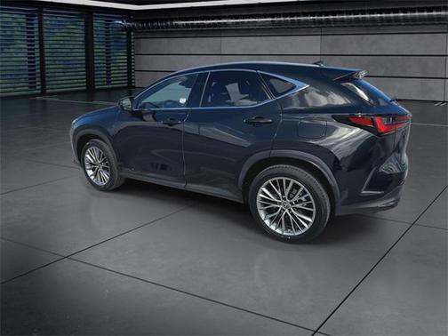 2022 Lexus NX 350h Luxury