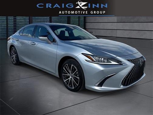 2025 Lexus ES 300h Premium