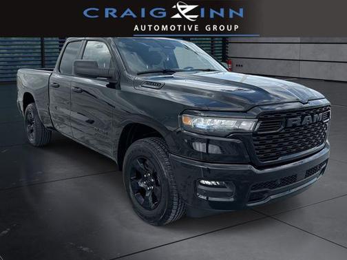 Diamond Black Crystal Pearlcoat 2025 RAM 1500 Tradesman