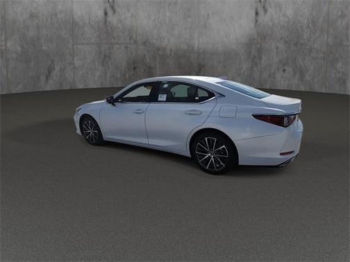 2025 Lexus ES 350 Base