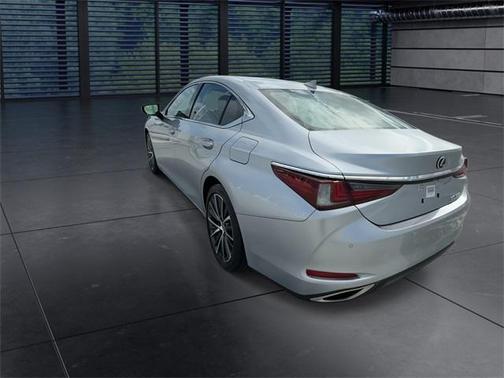 2023 Lexus ES 350 Base