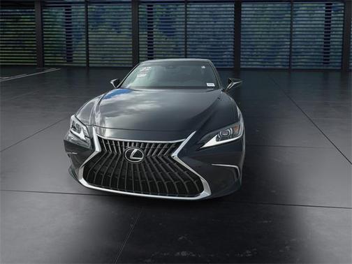 2022 Lexus ES 350 Base