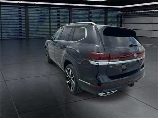 2024 Volkswagen Atlas 2.0T SEL Premium R-Line 4MOTION