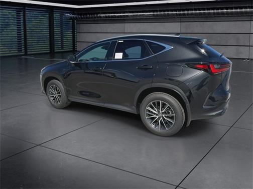 2025 Lexus NX 250 Base