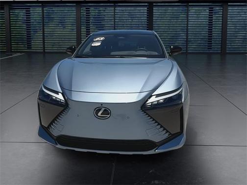 2023 Lexus RZ 450e Luxury