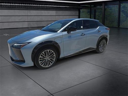2023 Lexus RZ 450e Luxury