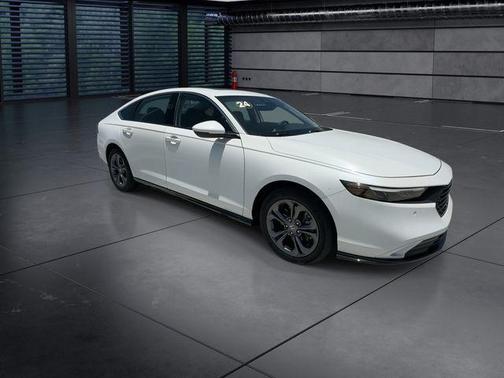 Platinum White Pearl 2024 Honda Accord Hybrid EX-L