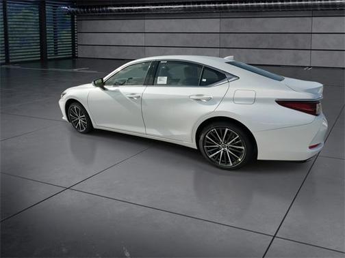 2025 Lexus ES 350 Base