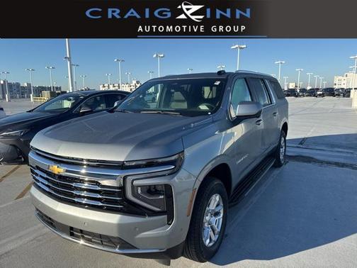 2025 Chevrolet Suburban LT