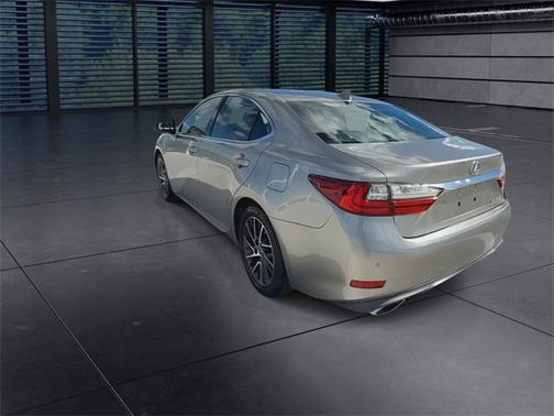 2017 Lexus ES 350 Base