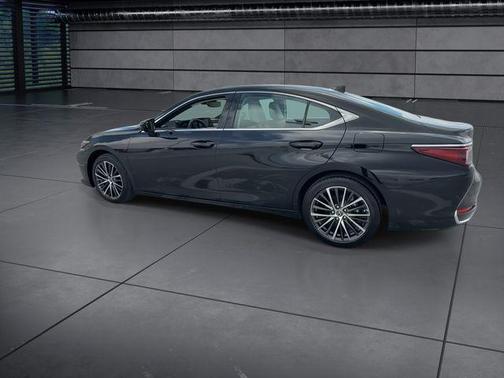 Obsidian 2024 Lexus ES 250 Base