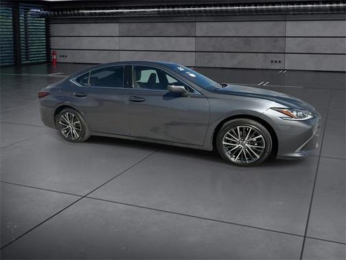 2023 Lexus ES 350 Base