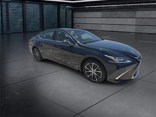 2024 Lexus ES 300h Premium