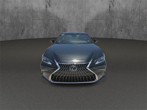2024 Lexus ES 300h Premium