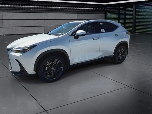 2025 Lexus NX 450h+ Luxury