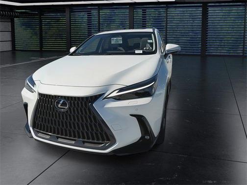 2025 Lexus NX 450h+ Luxury