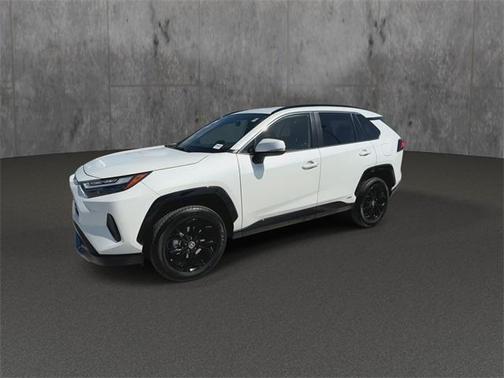 2024 Toyota RAV4 Hybrid SE
