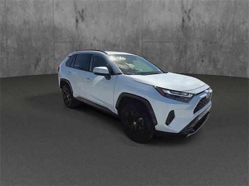 2024 Toyota RAV4 Hybrid SE