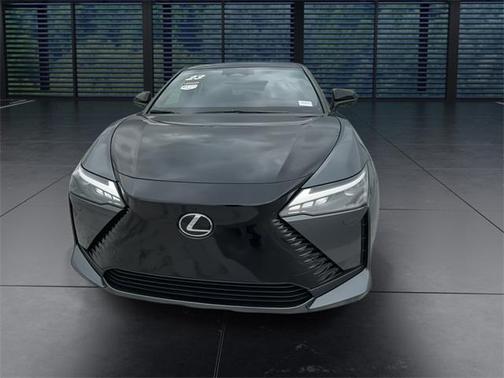 2023 Lexus RZ 450e Luxury