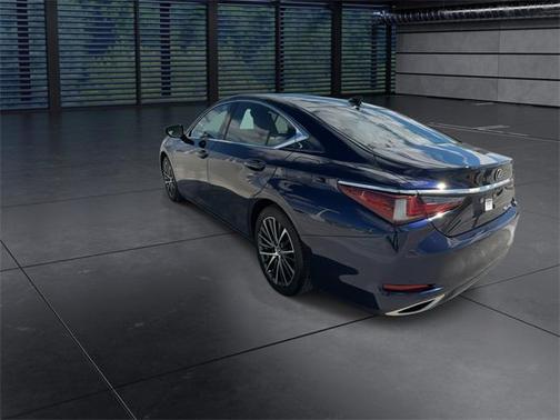 2022 Lexus ES 350 Base