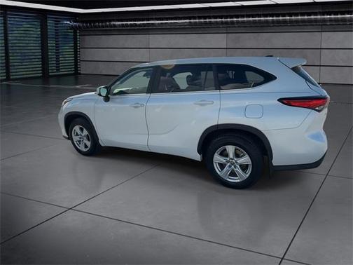 2023 Toyota Highlander Hybrid LE
