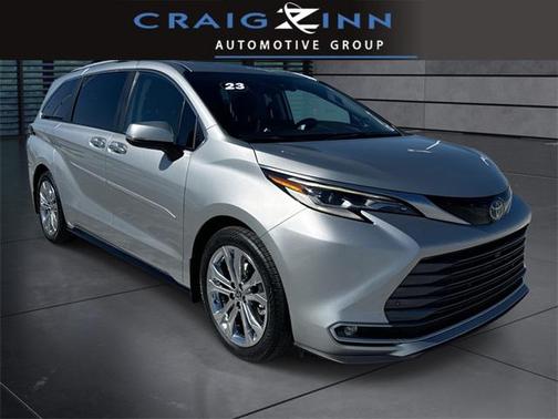 2023 Toyota Sienna Platinum 7 Passenger