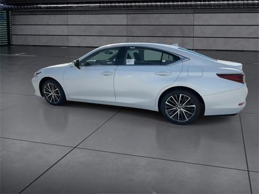 2025 Lexus ES 350 Base