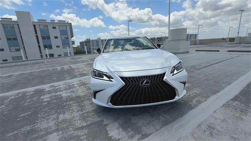 2024 Lexus ES 350 Premium
