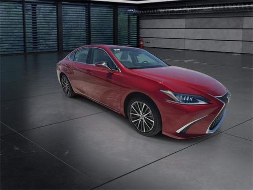 2024 Lexus ES 300h Premium