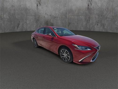 2024 Lexus ES 300h Premium