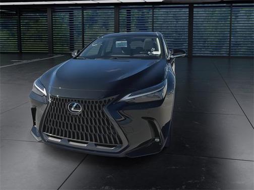 2025 Lexus NX 450h+ Luxury