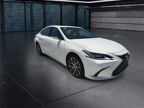 2024 Lexus ES 300h Premium