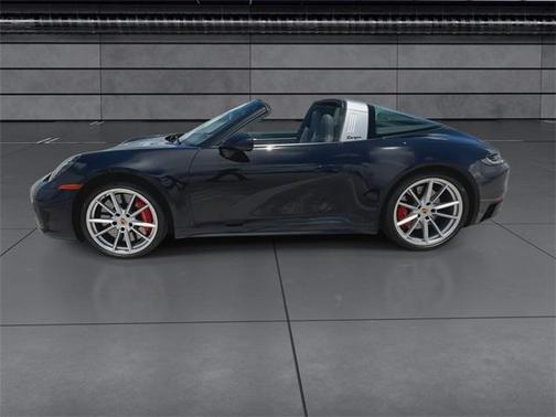 2024 Porsche 911 Targa 4 GTS
