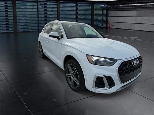 2024 Audi Q5 e 55 S line Premium Plus