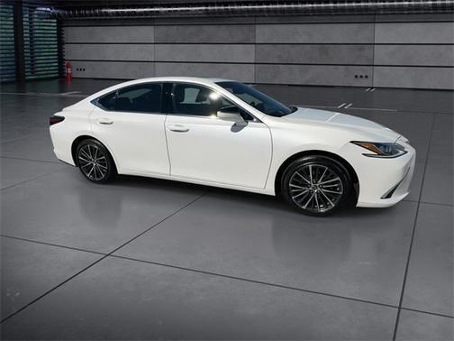 2023 Lexus ES 350 Base