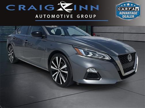 2022 Nissan Altima SR FWD