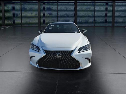 2022 Lexus ES 350 Base