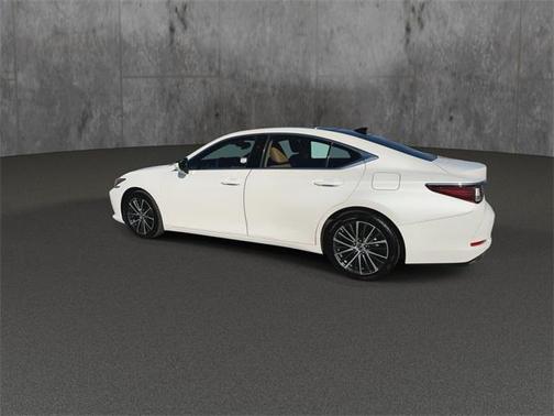 2022 Lexus ES 350 Base