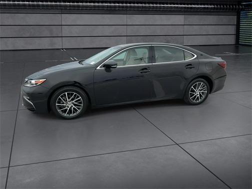 2017 Lexus ES 350 Base