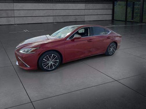 Matador Red Mica 2023 Lexus ES 350 Base