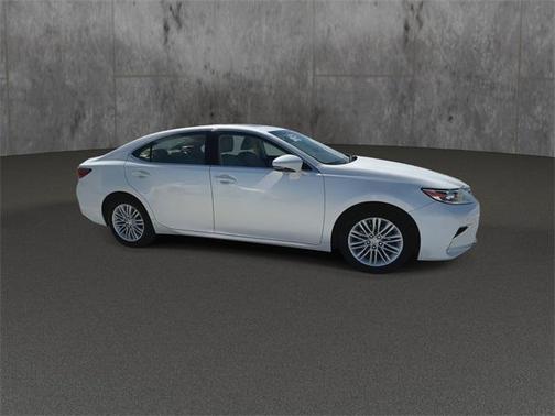 2017 Lexus ES 350 Base