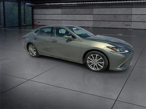 2019 Lexus ES 350 Base
