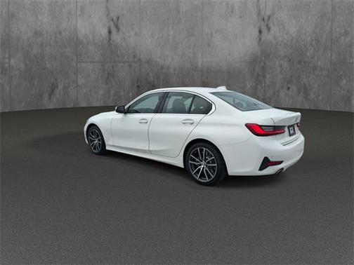 2020 BMW 330 330i